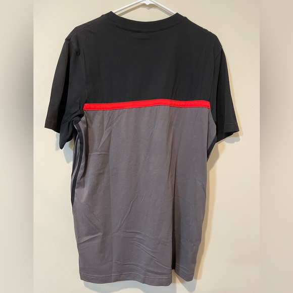 Adidas t shirt - Picture 3 of 3